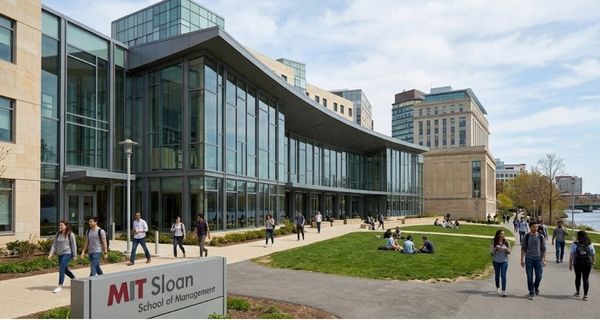 MIT Sloan executive communications strategy